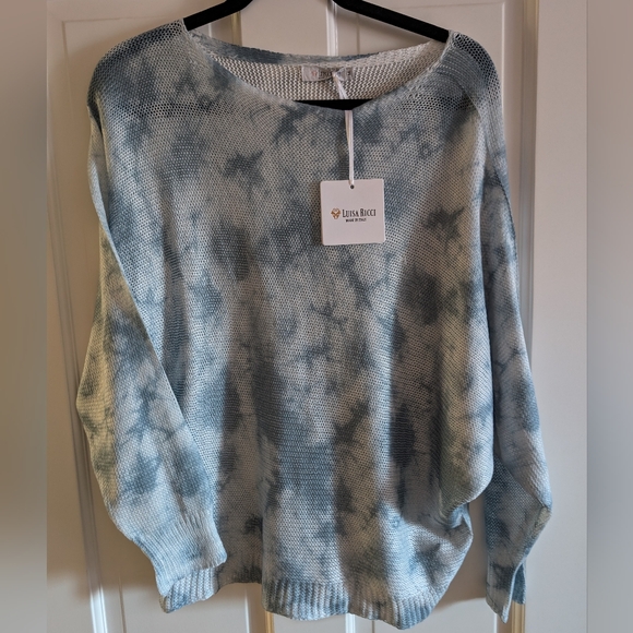 NWT women's tie dye lightweight sweater. Made I Italy. - Picture 1 of 4